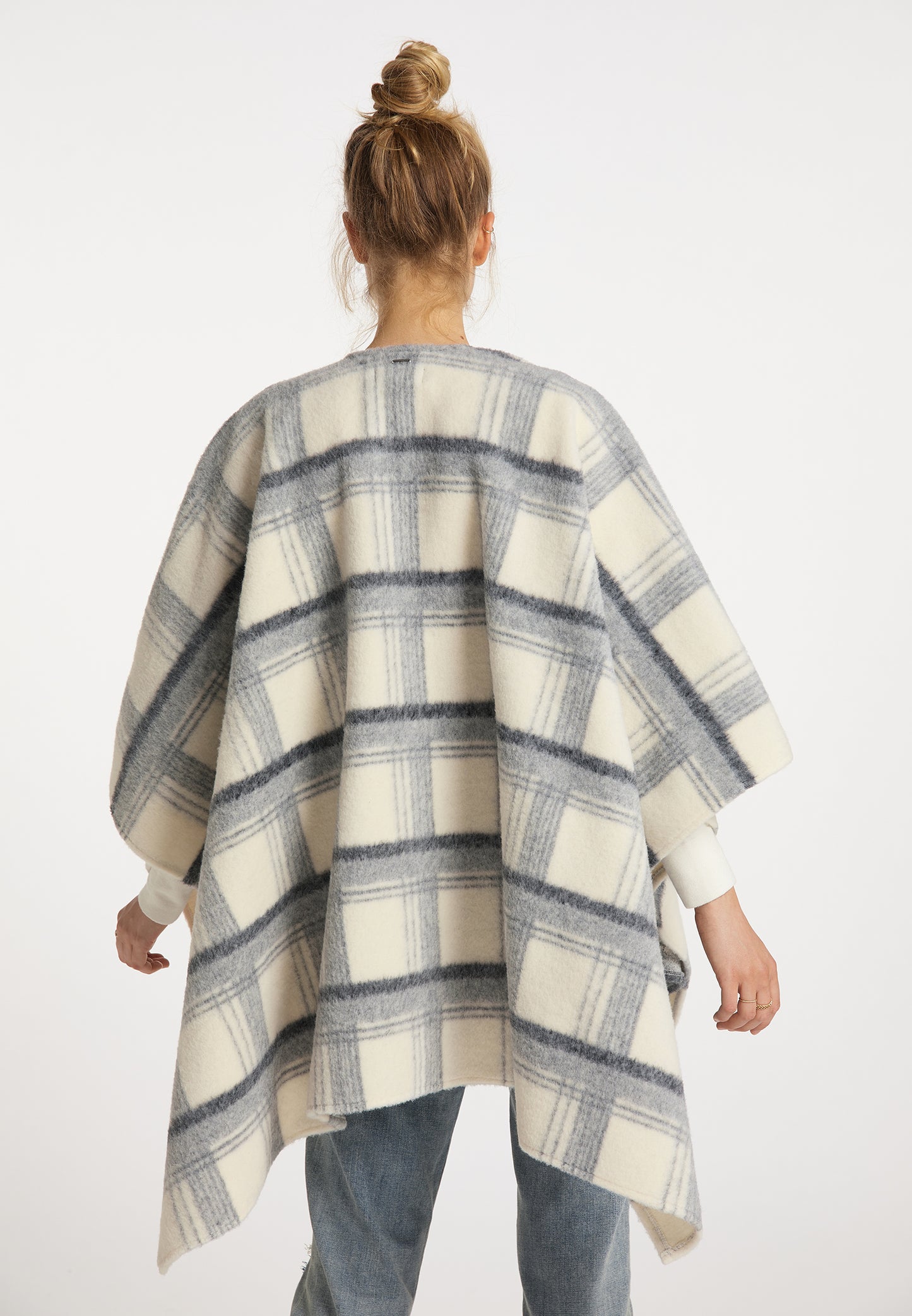 DreiMaster Vintage Women's Cape