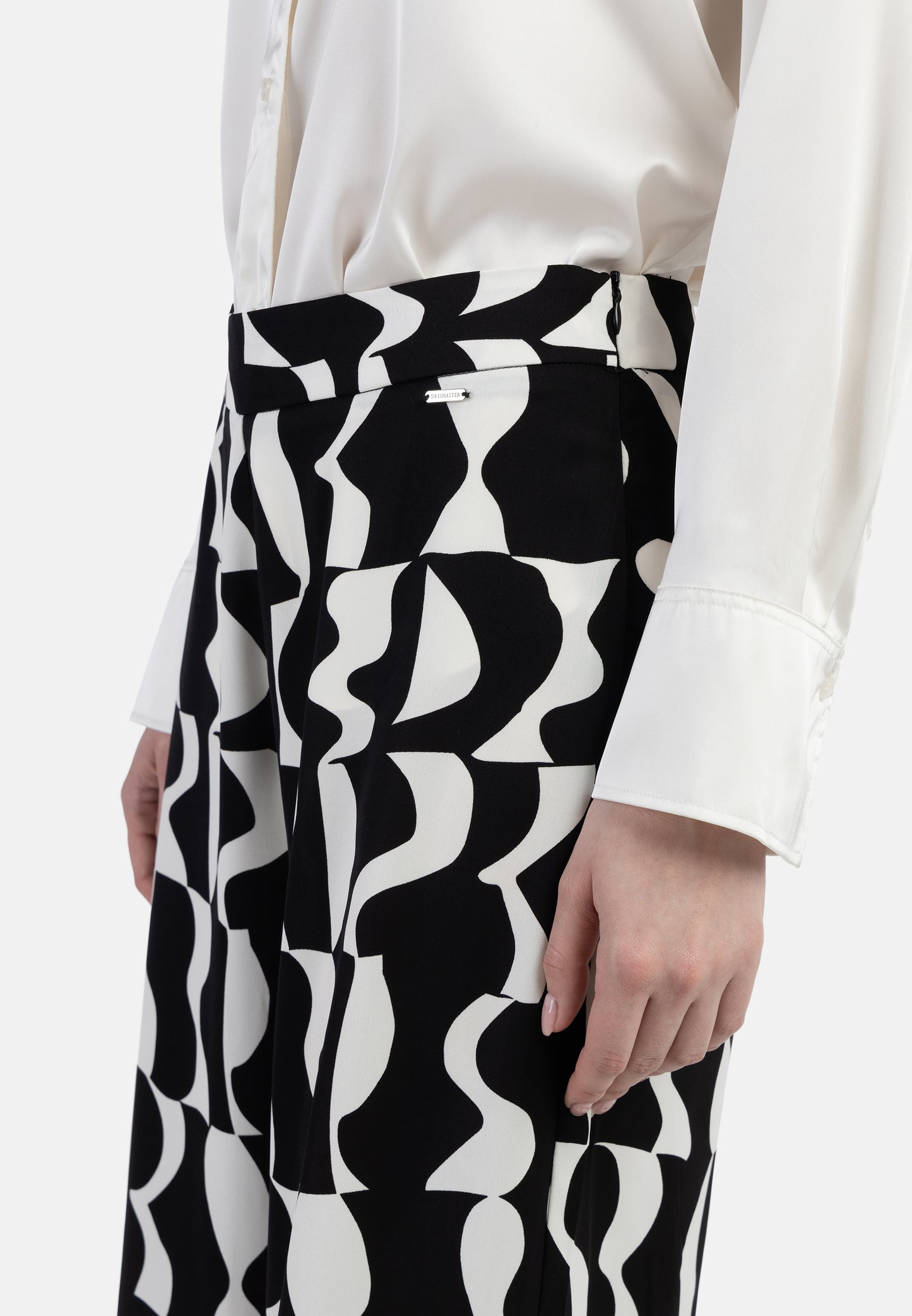 DreiMaster Klassik Women's Cloth Trousers - Schmuddelwedda Shop