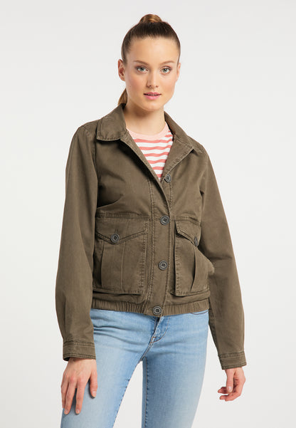 Leichte Jacke
