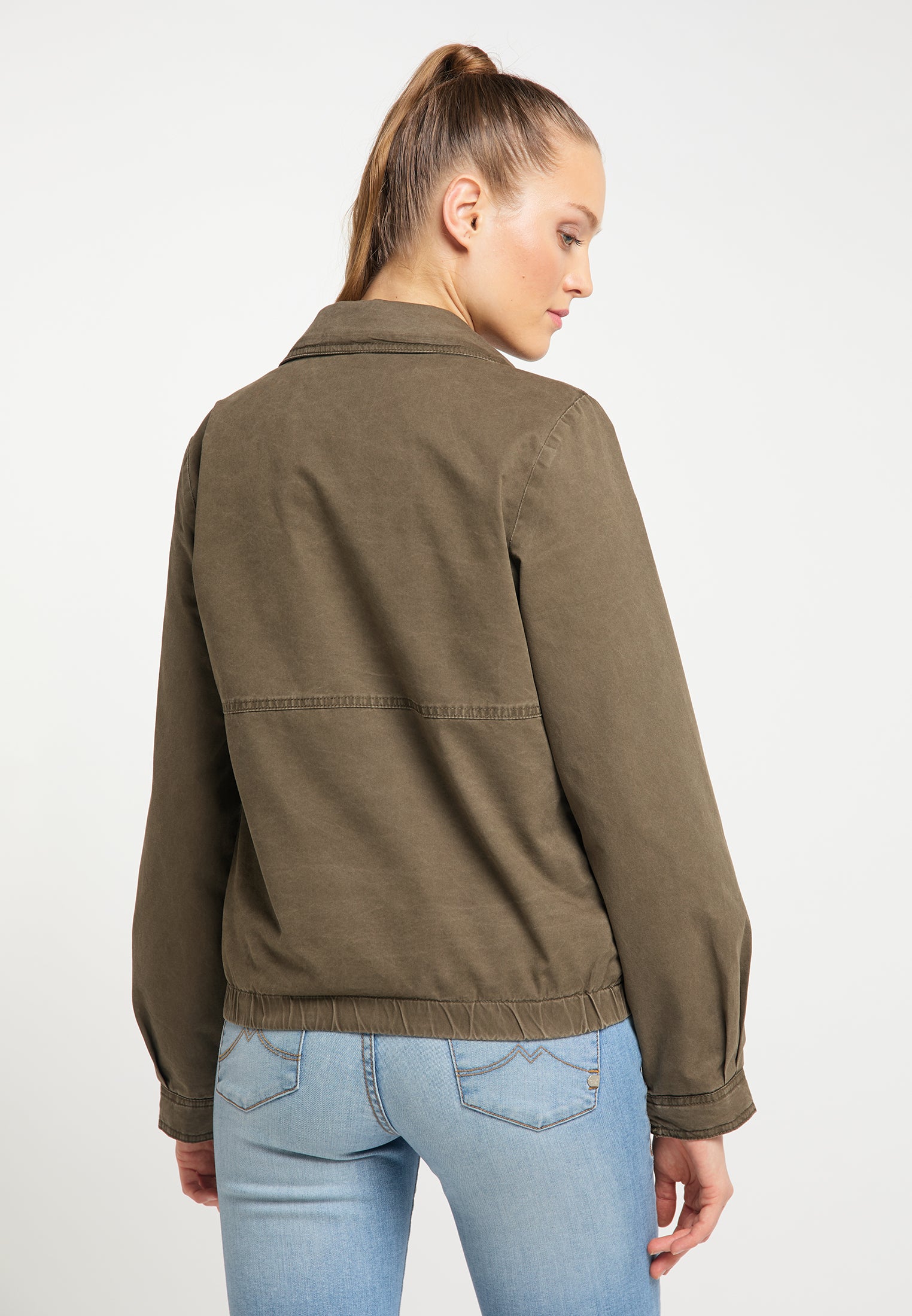 Leichte Jacke