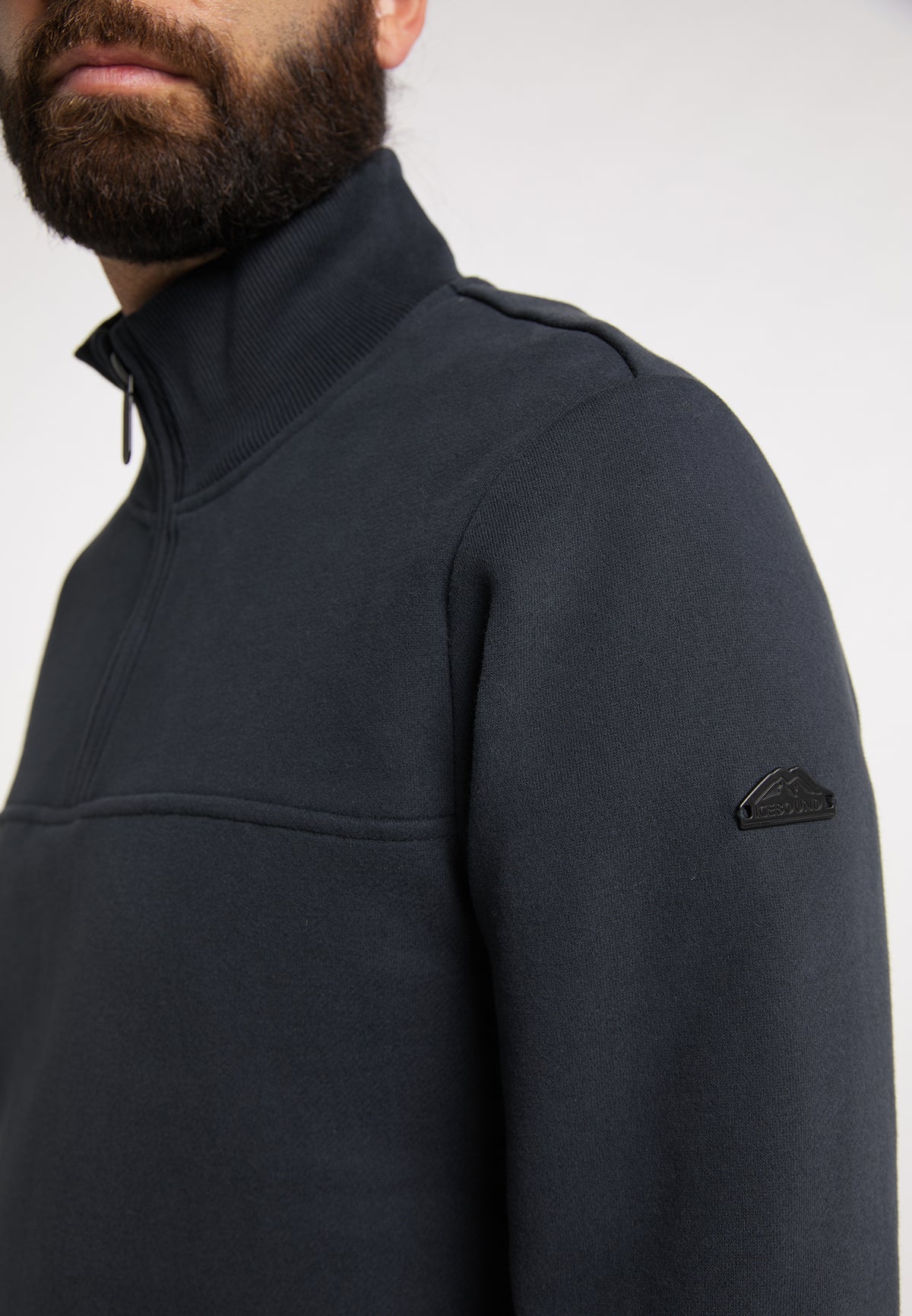 ICEBOUND Men's Zip Sweater