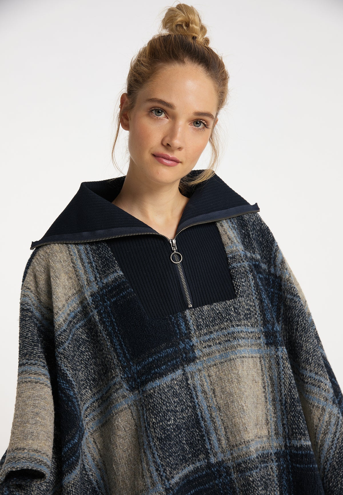 DreiMaster Vintage Women's Poncho