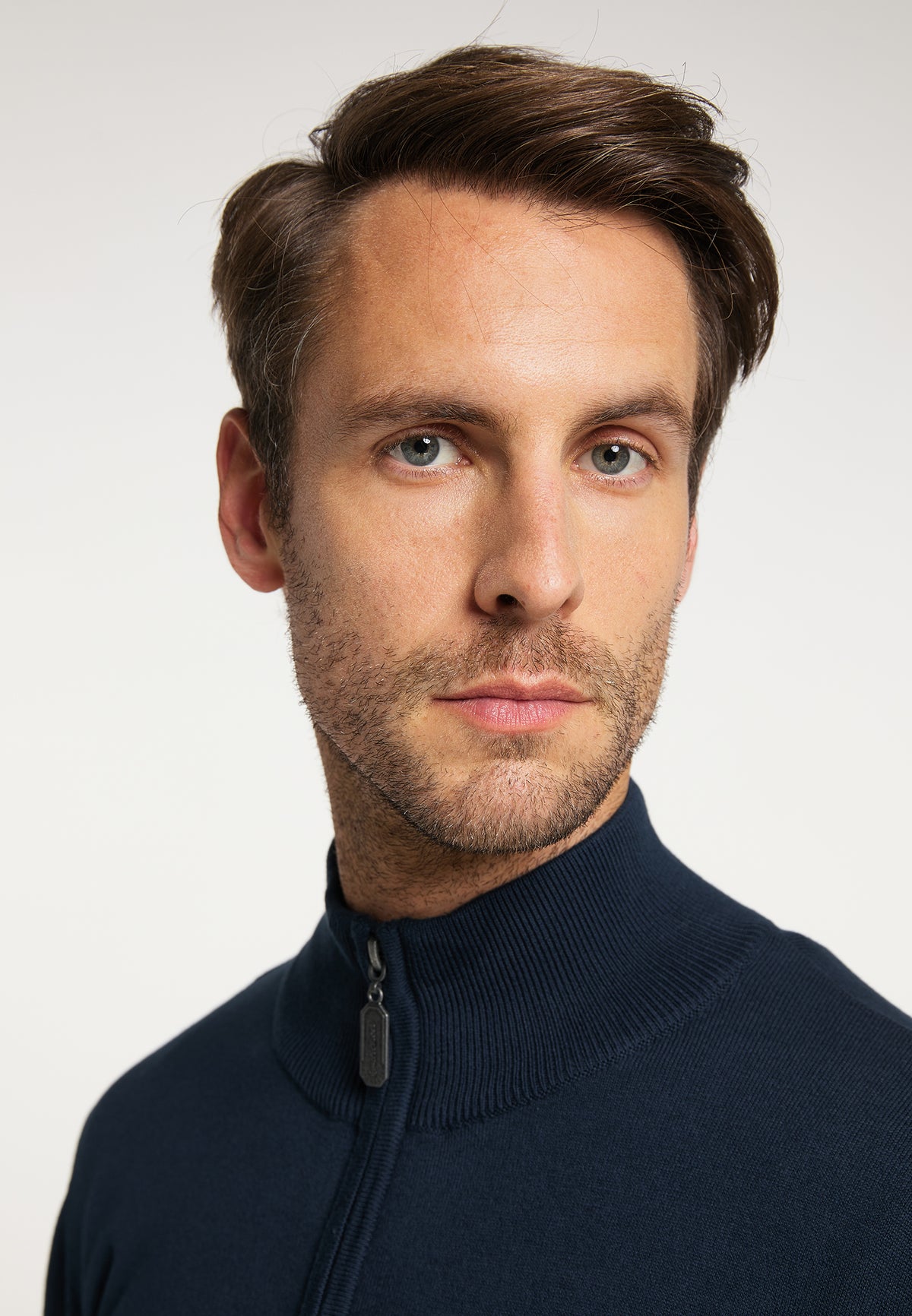 DreiMaster Klassik Herren-Strickjacke
