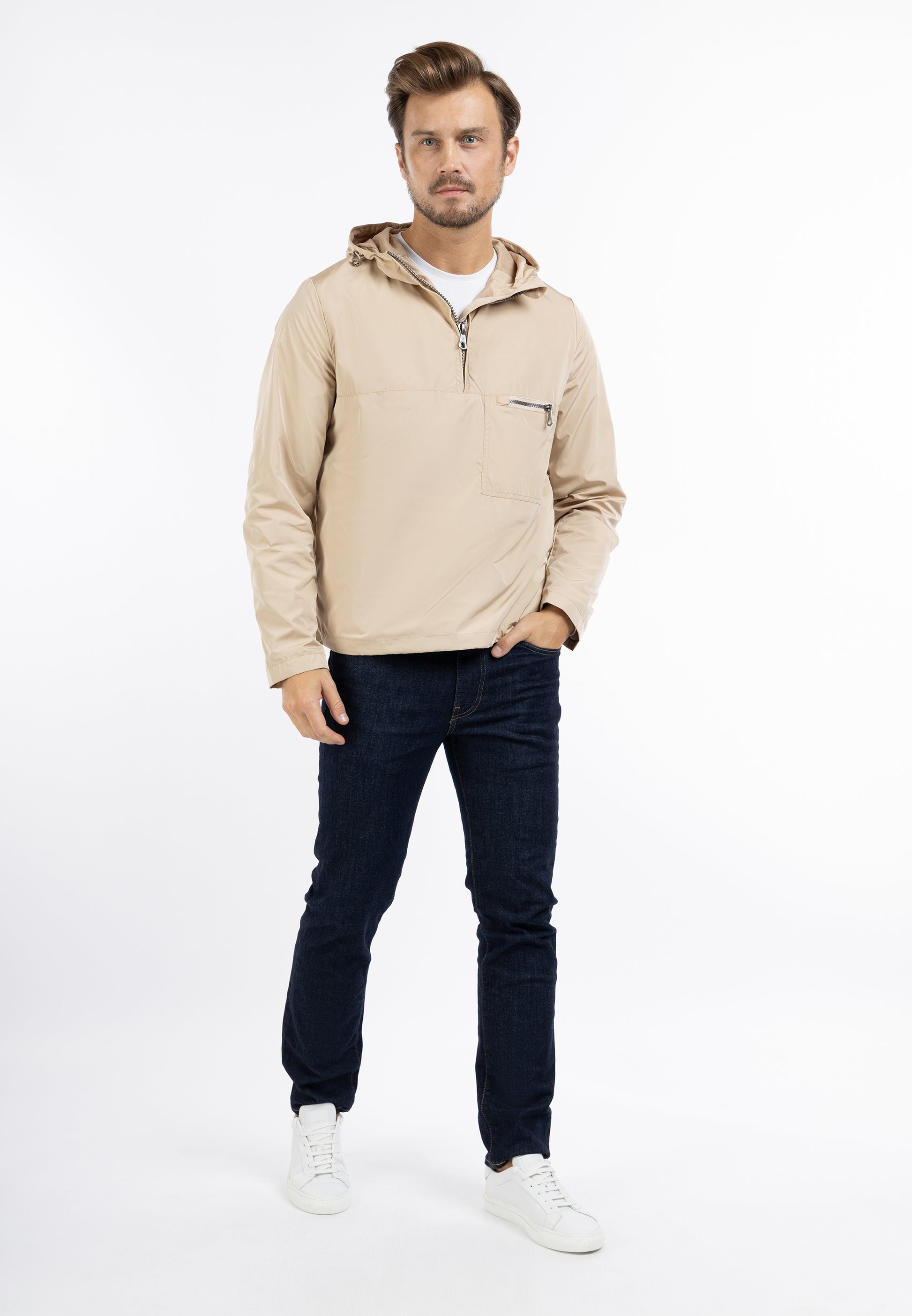 Übergangsjacke – recyceltes Material