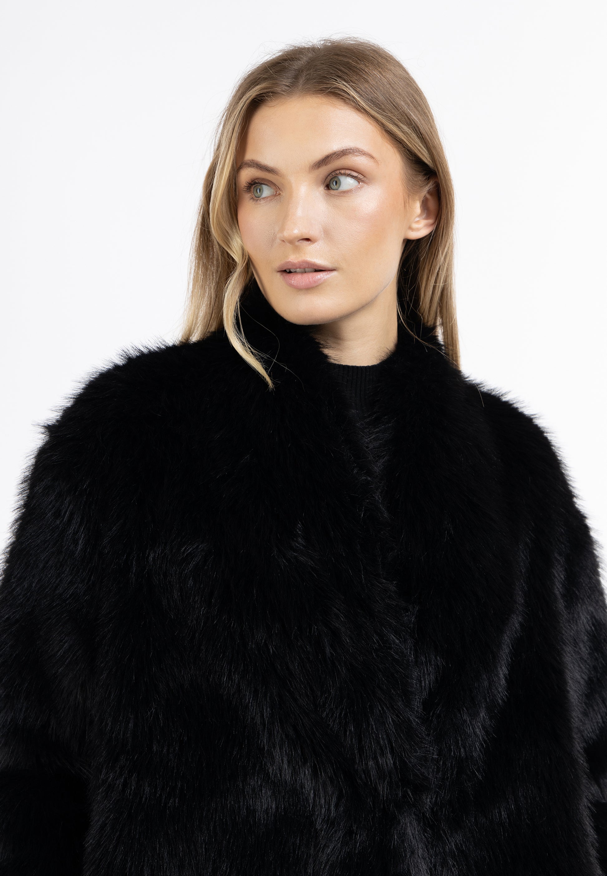 DreiMaster Klassik Women's Faux Fur Coat - Schmuddelwedda Shop