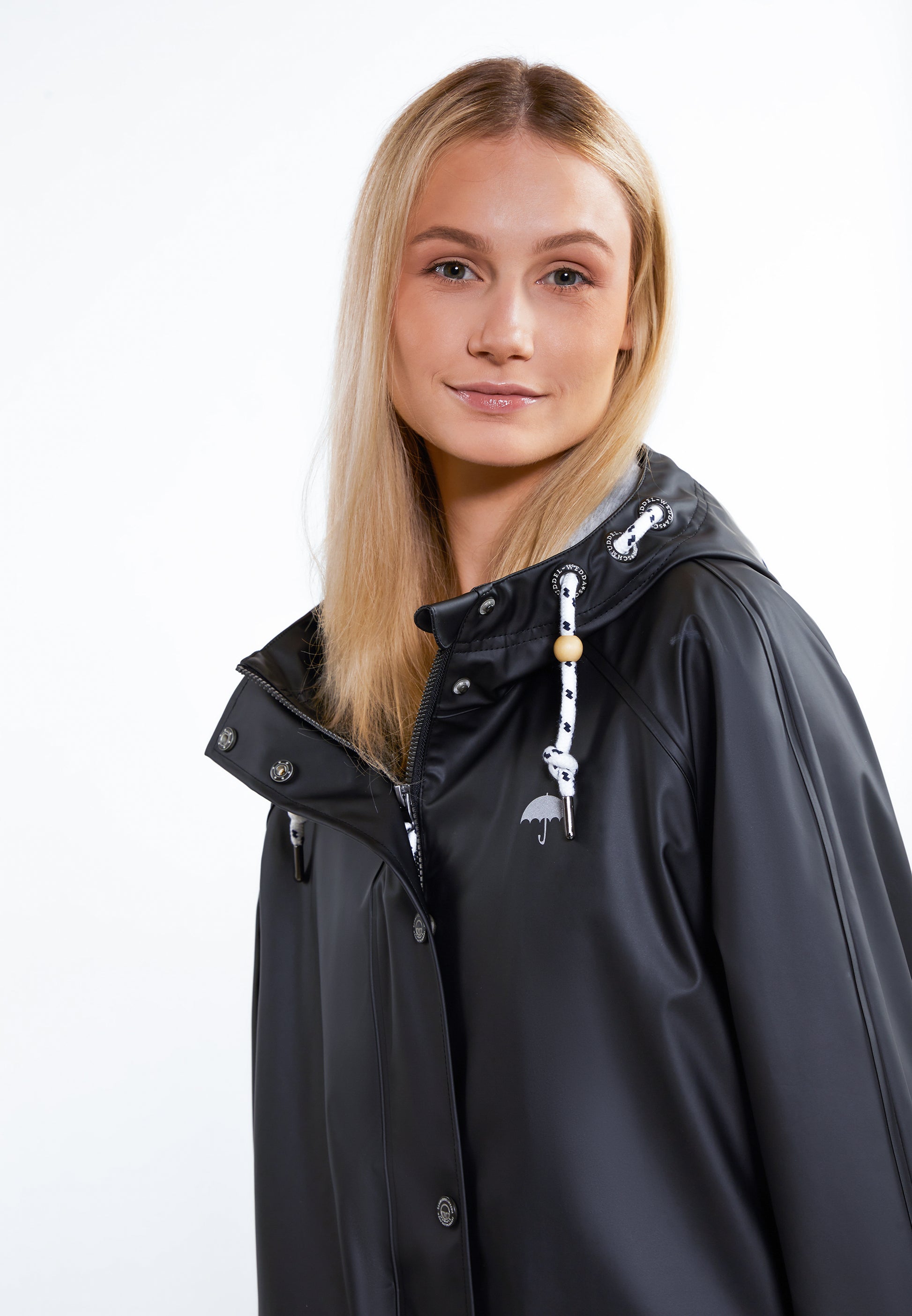 Schmuddelwedda Women's Oversized Raincoat - Schmuddelwedda Shop