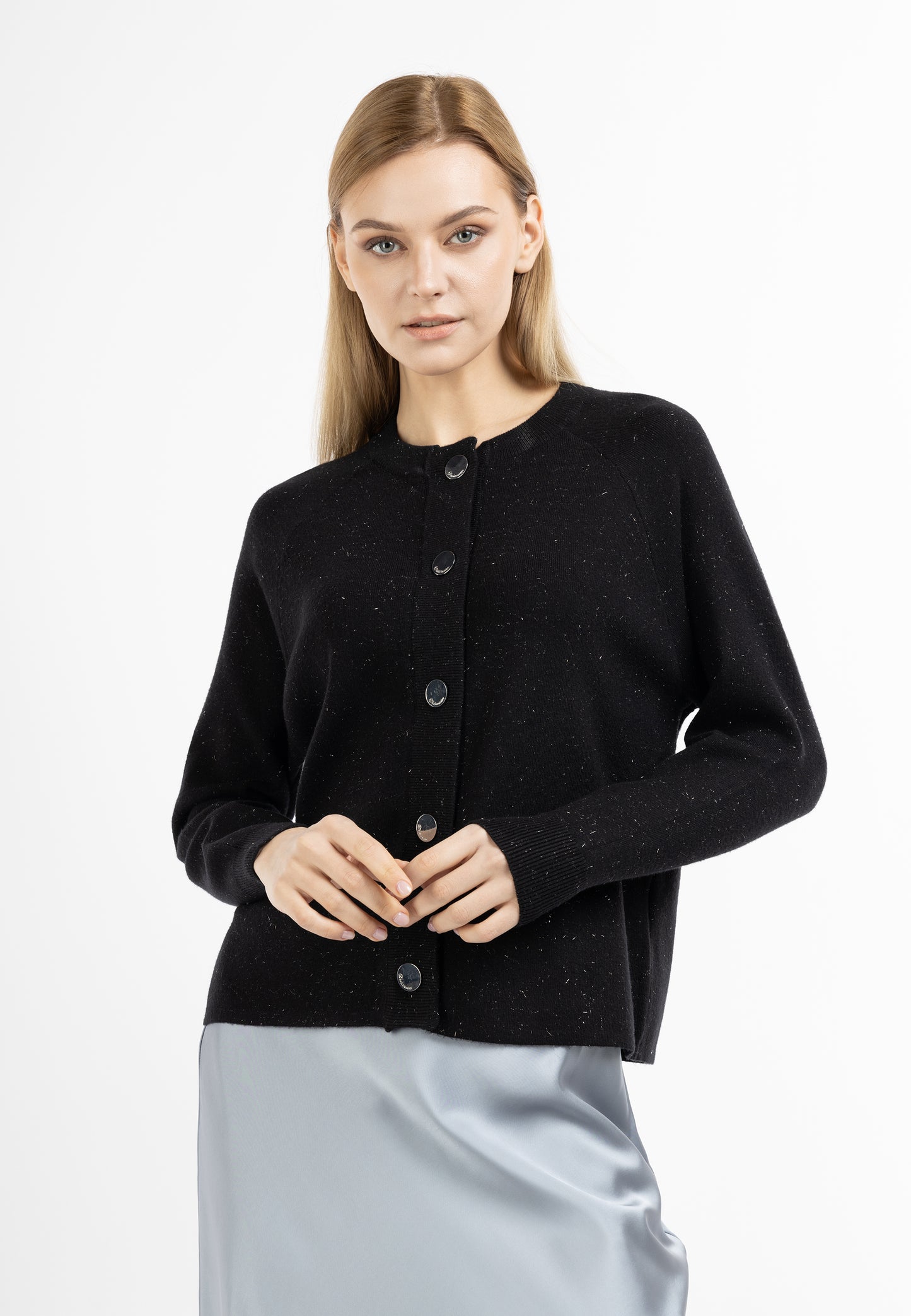 Strickjacke mit Knöpfen
