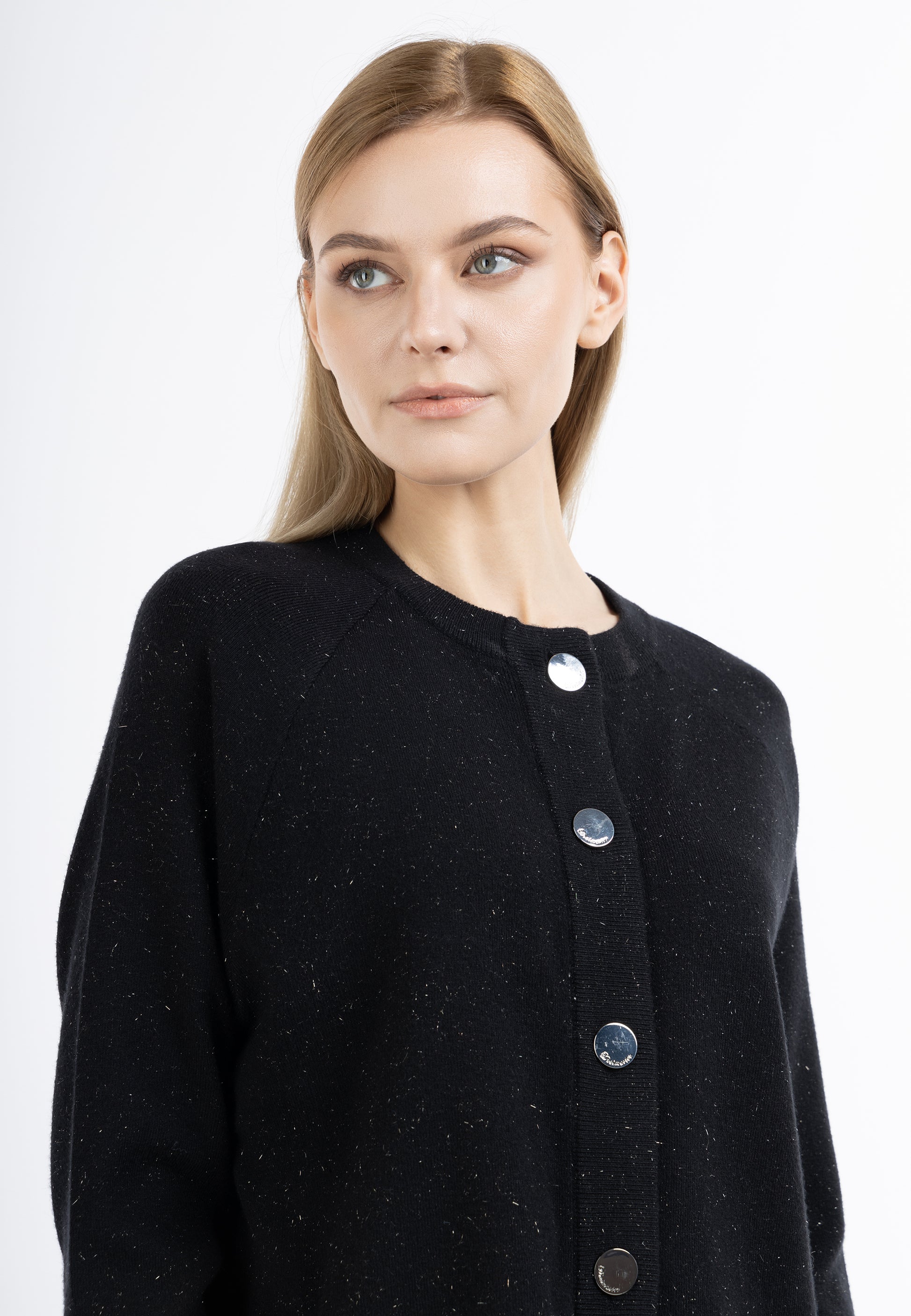 Strickjacke mit Knöpfen