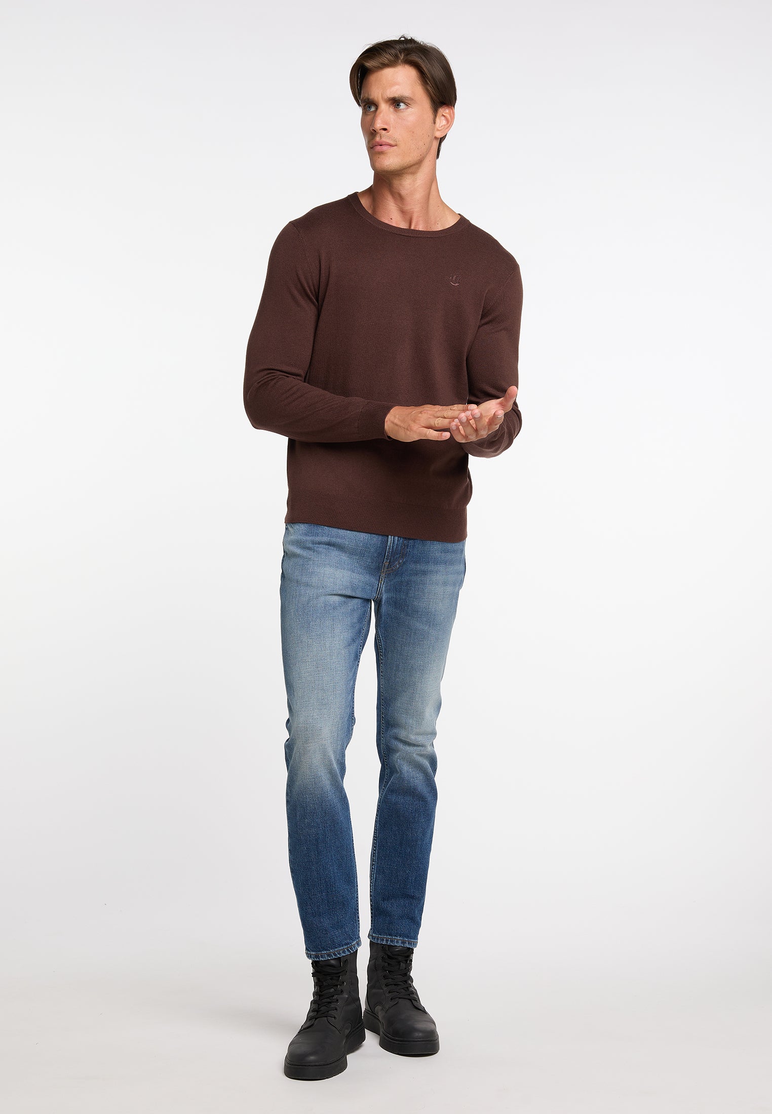 Podstawowy cienki sweter dzianinowy