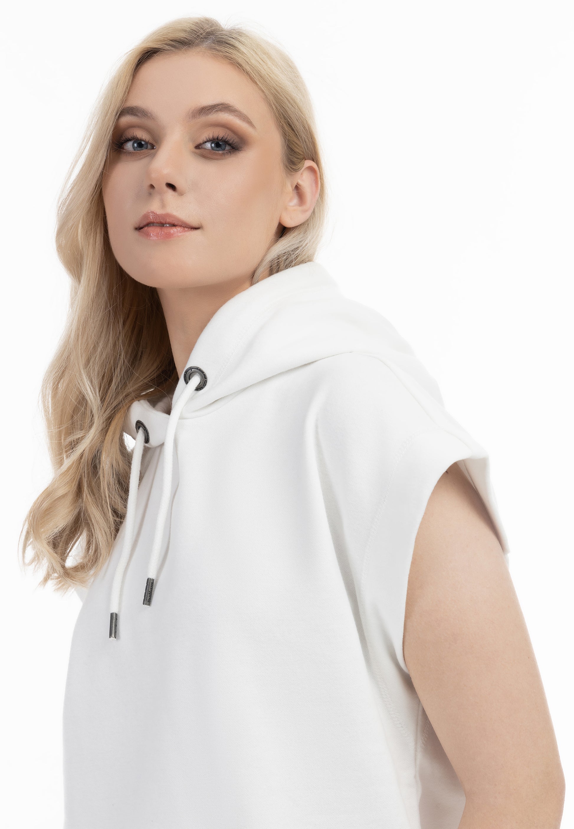 Krój oversize, bluza dresowa