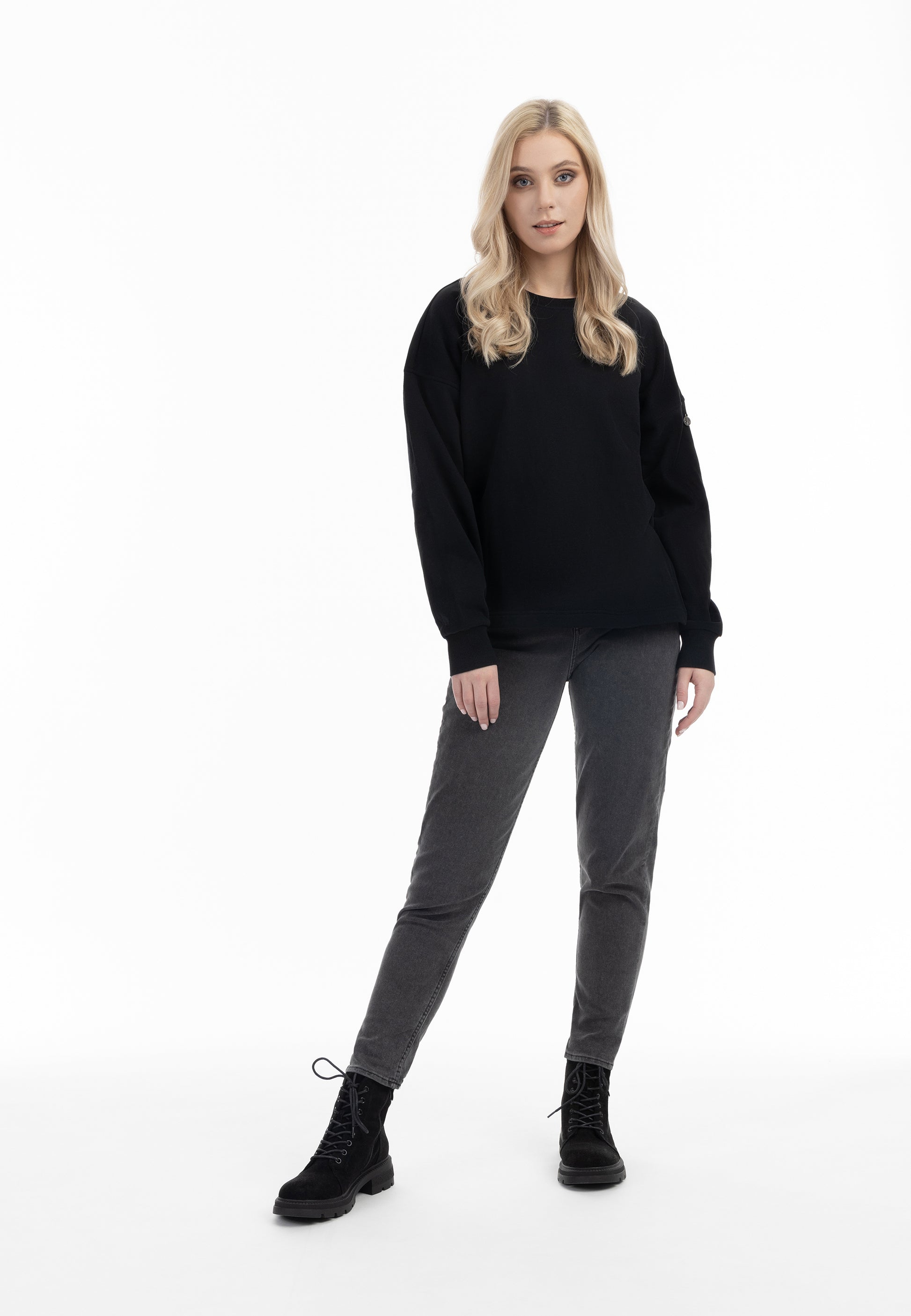 Bluza z kapturem w kroju oversize