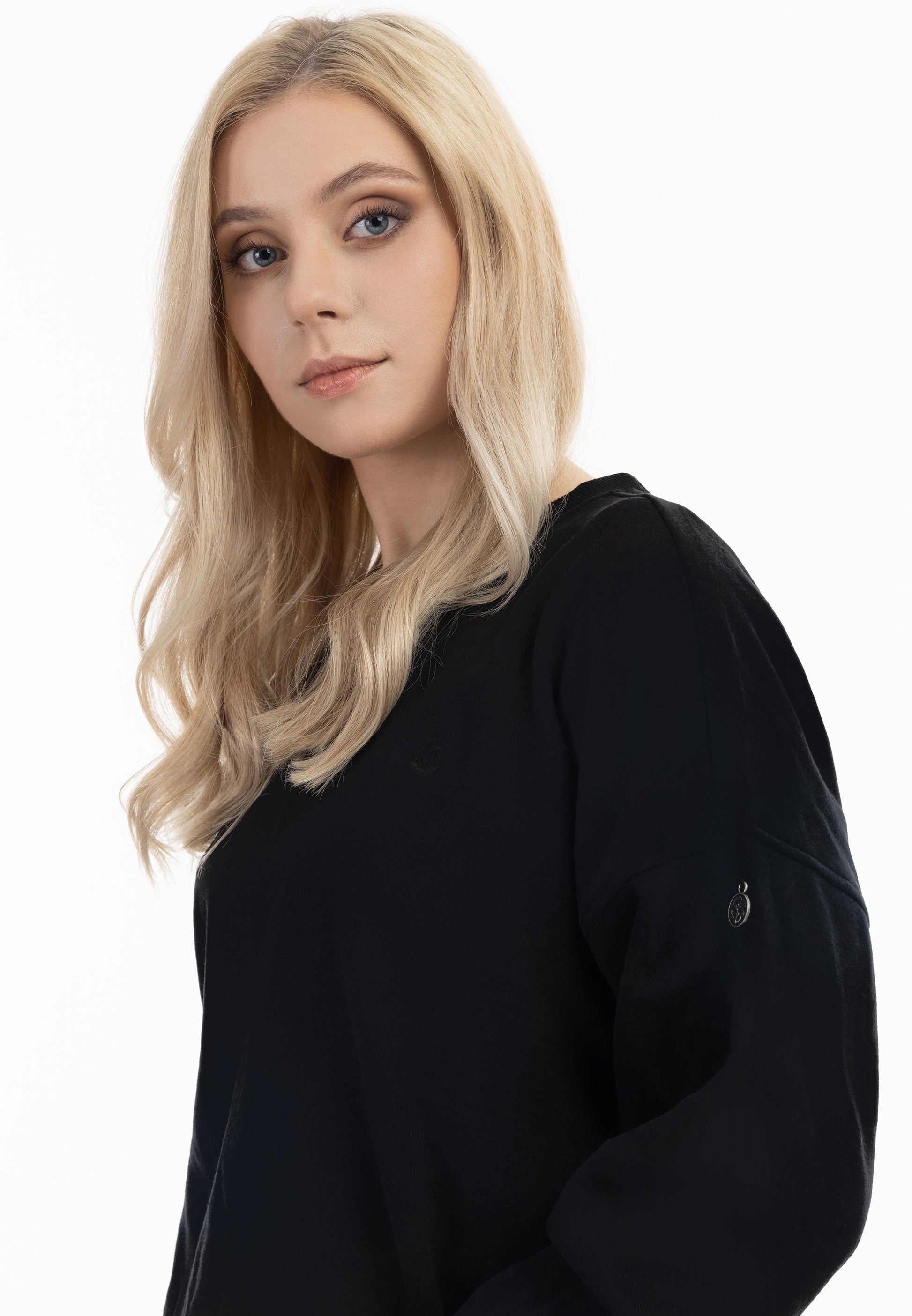 Bluza z kapturem w kroju oversize