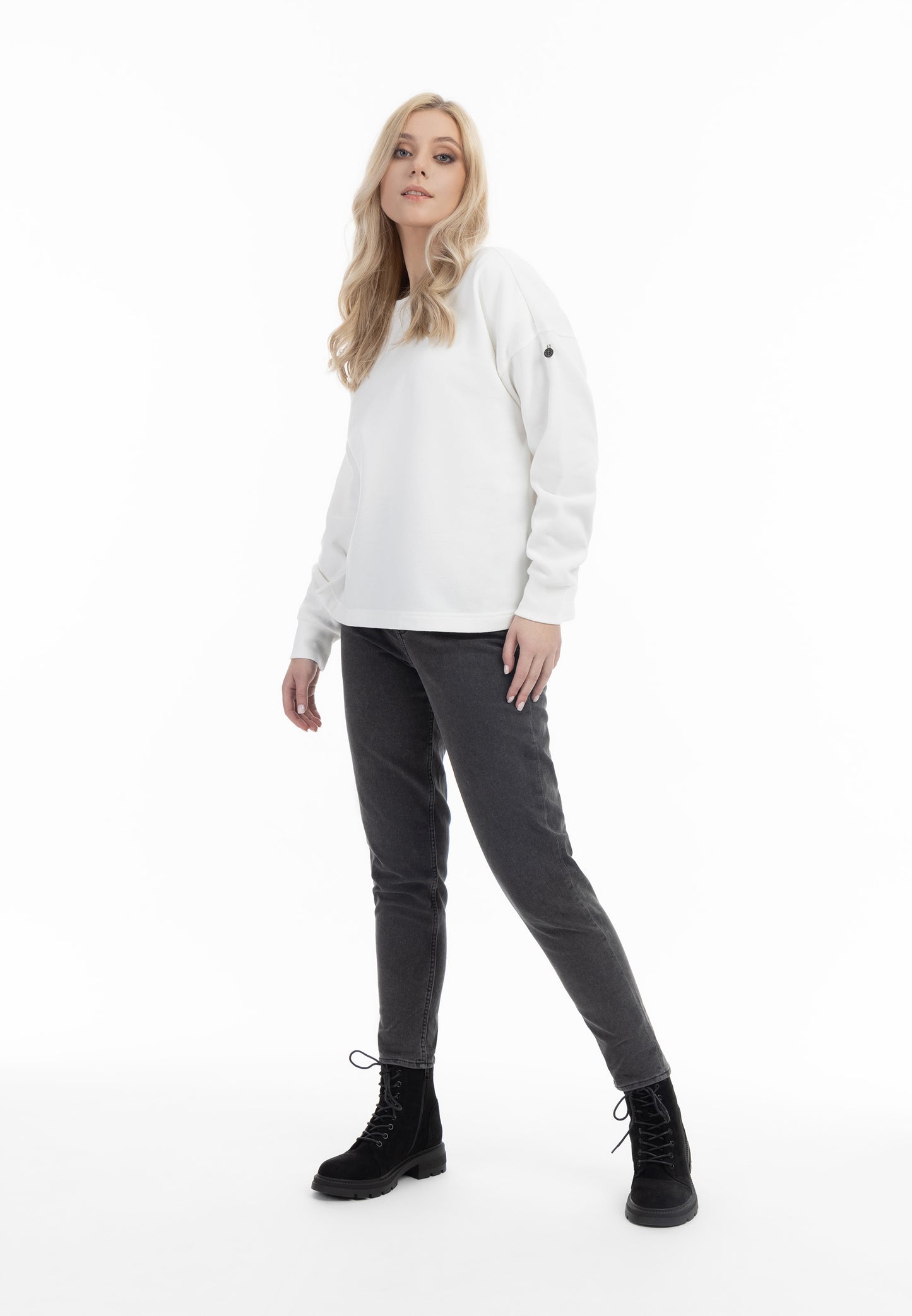 Bluza z kapturem w kroju oversize