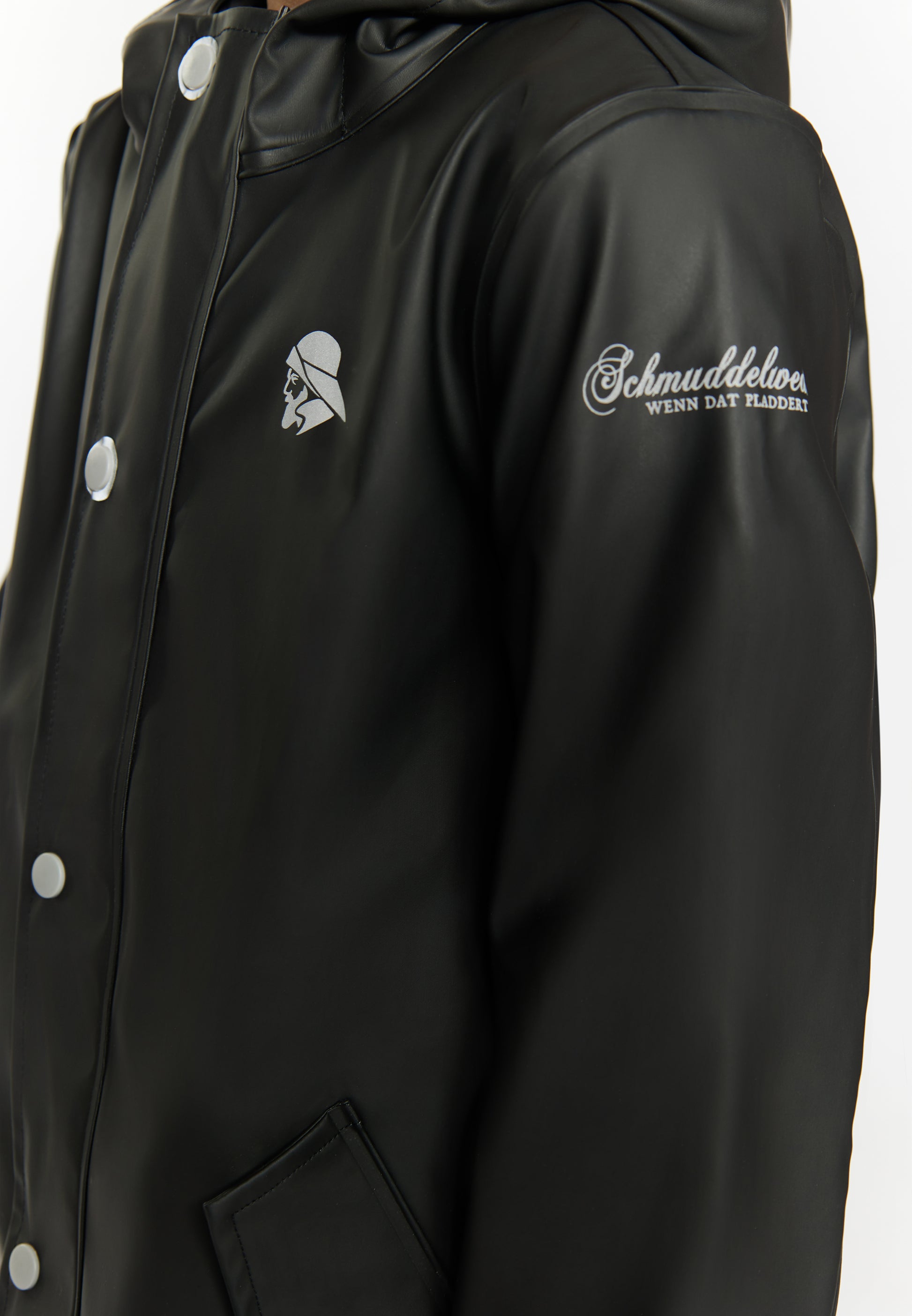 Regenjacke aus recyceltem Material