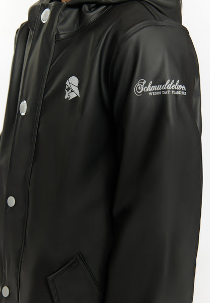 Regenjacke aus recyceltem Material