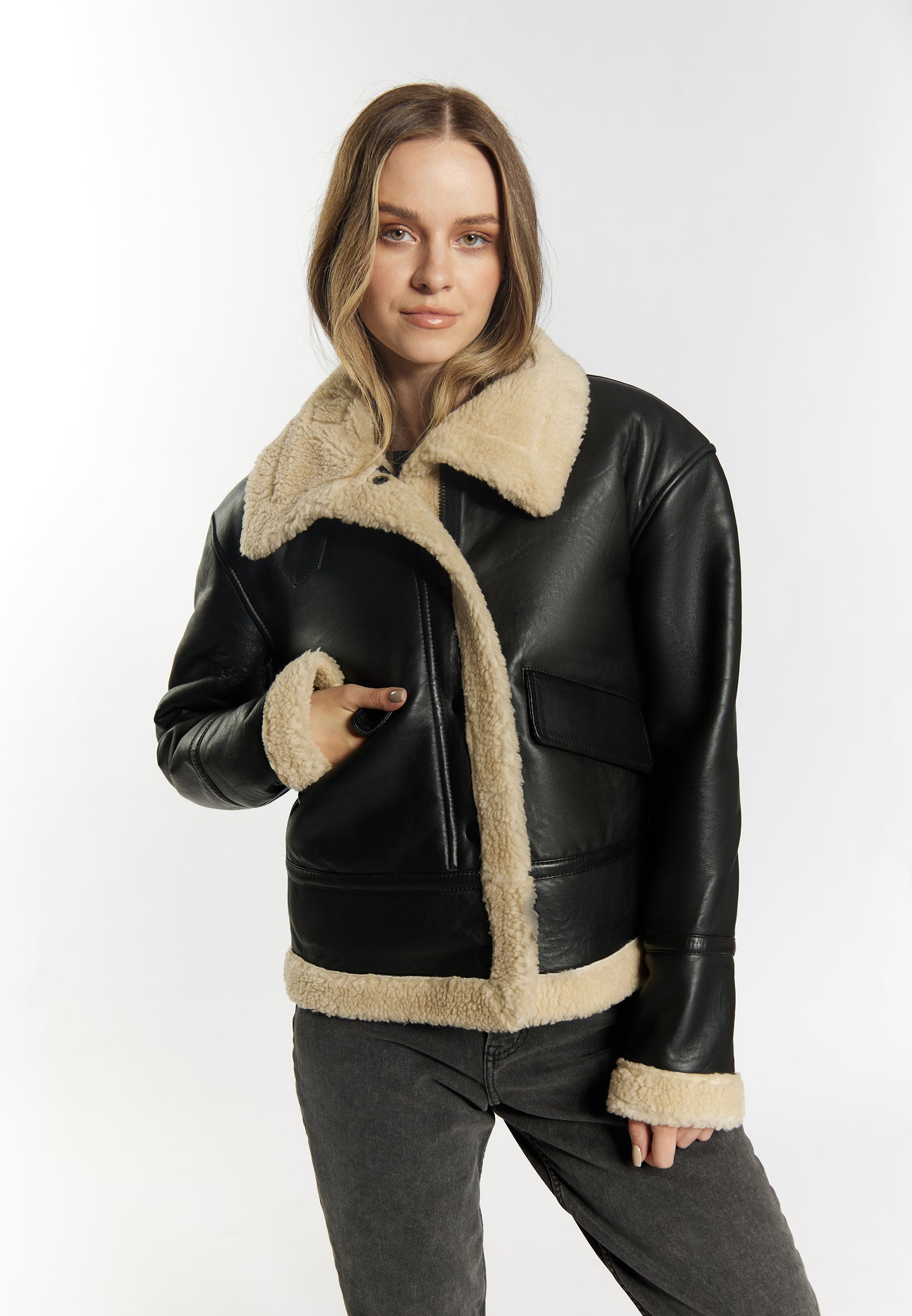 DreiMaster Vintage Women's Shearling Leather Jacket