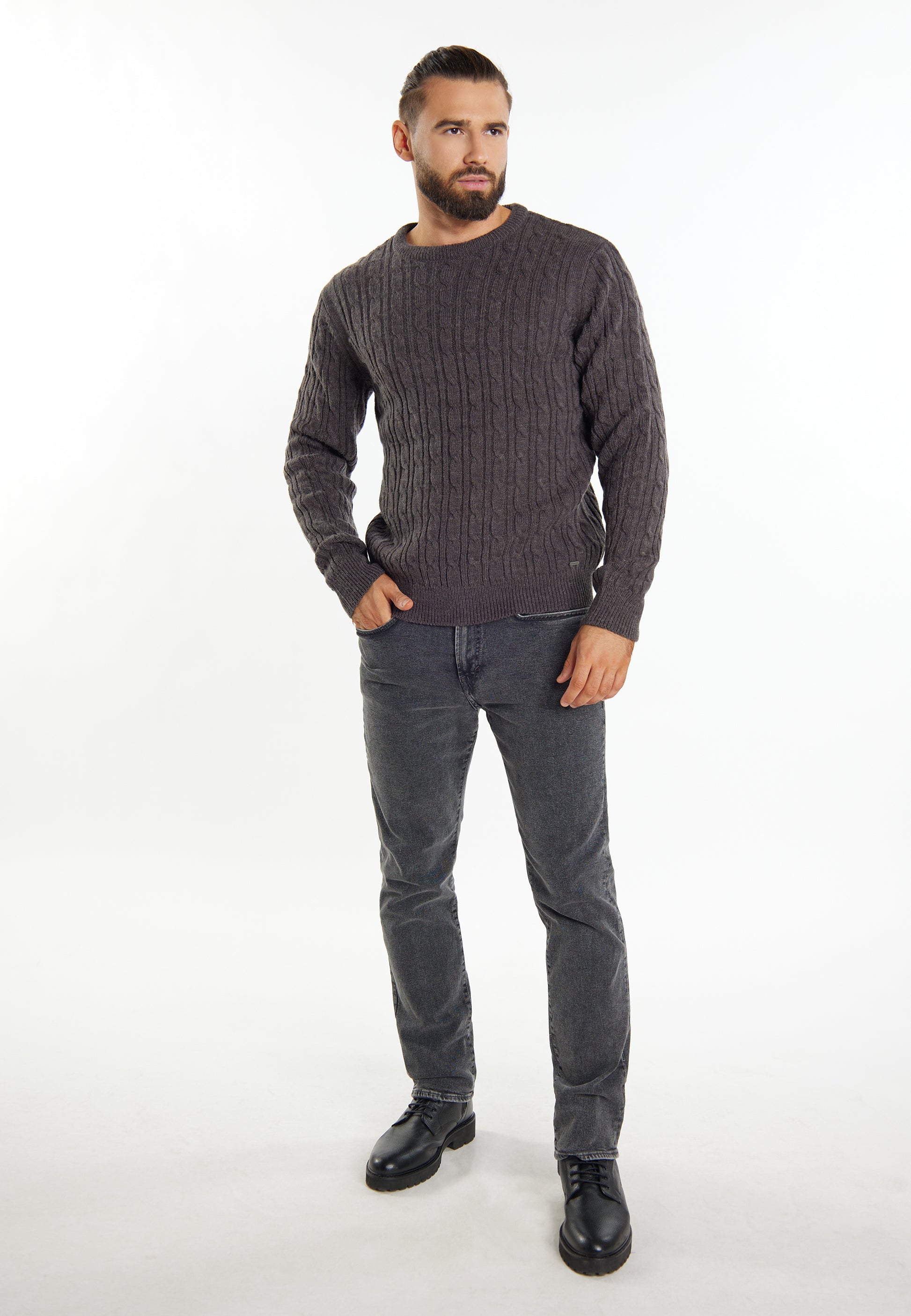 DreiMaster Vintage Men's Knitted Sweater