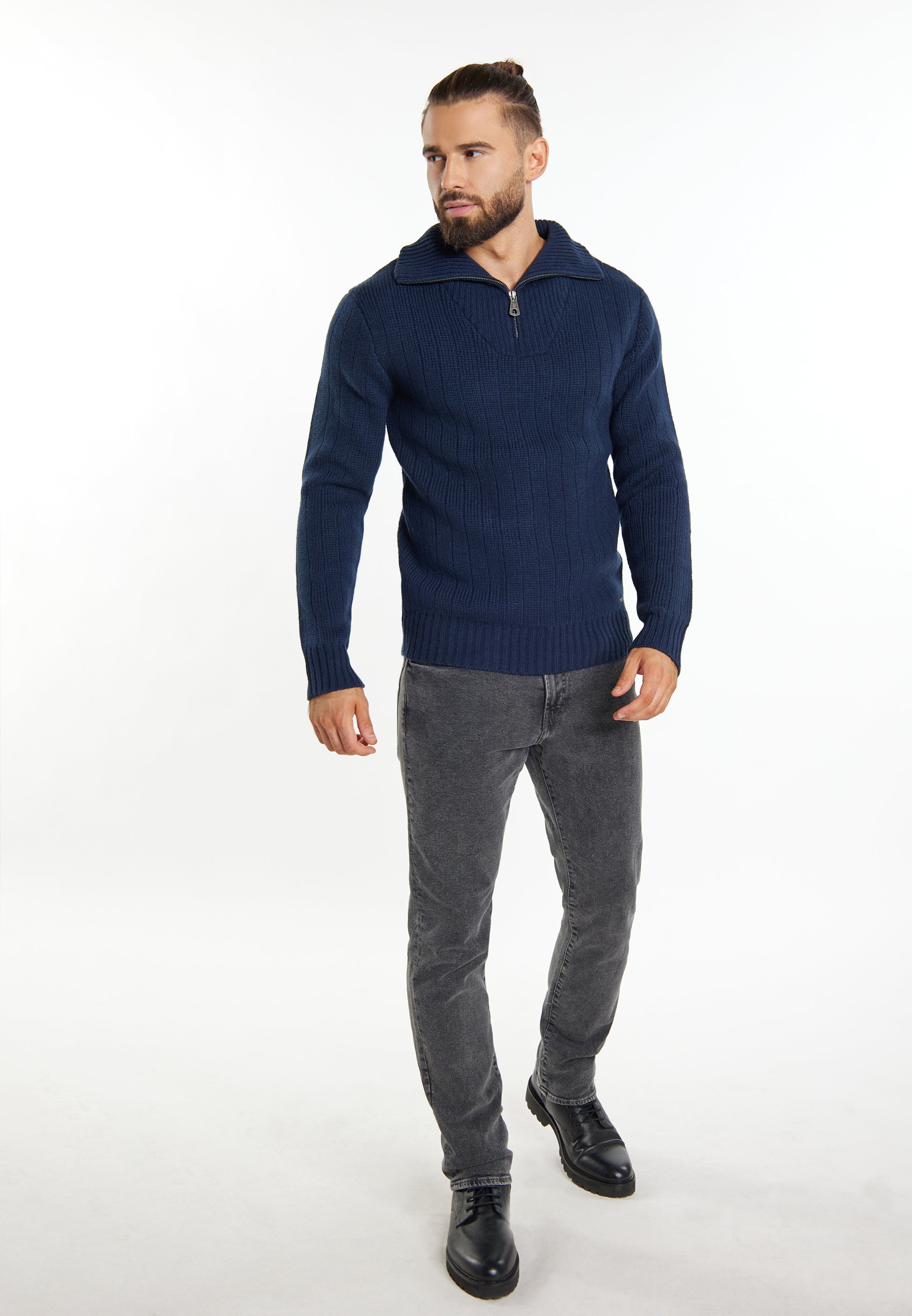 DreiMaster Vintage Men's Sweater
