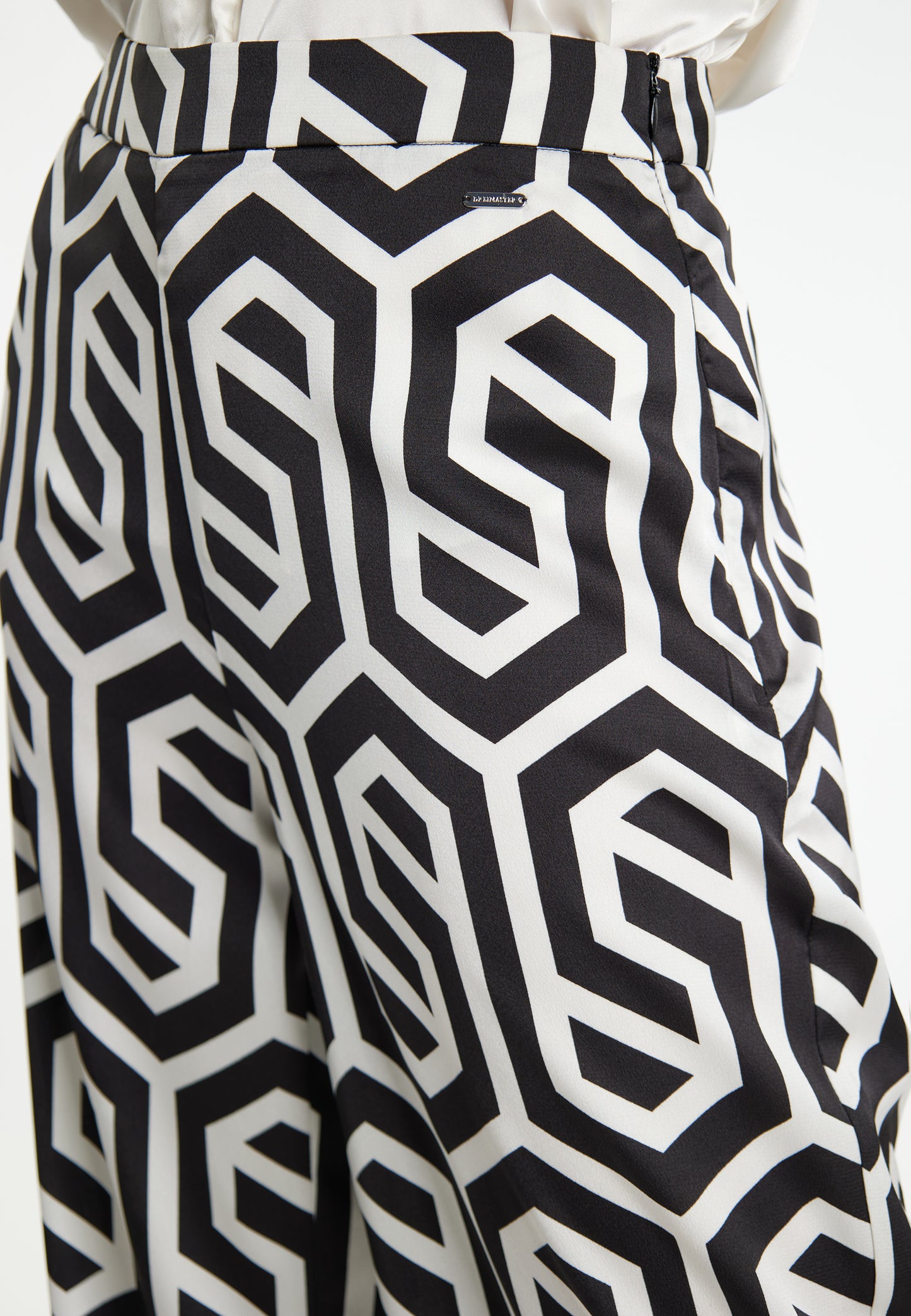 Dreimaster Klassik Women's Cloth Trousers - Schmuddelwedda Shop