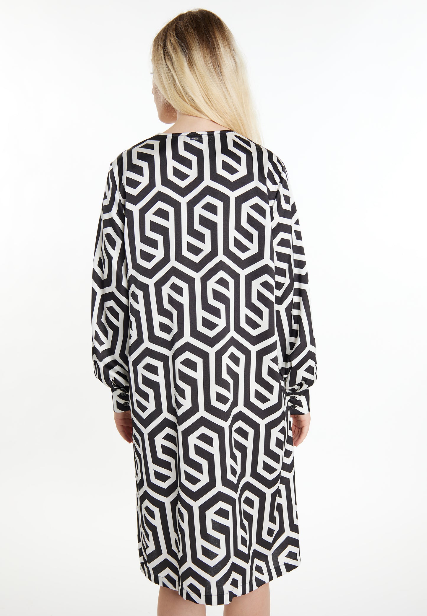 Dreimaster klasyczna damska sukienka midi