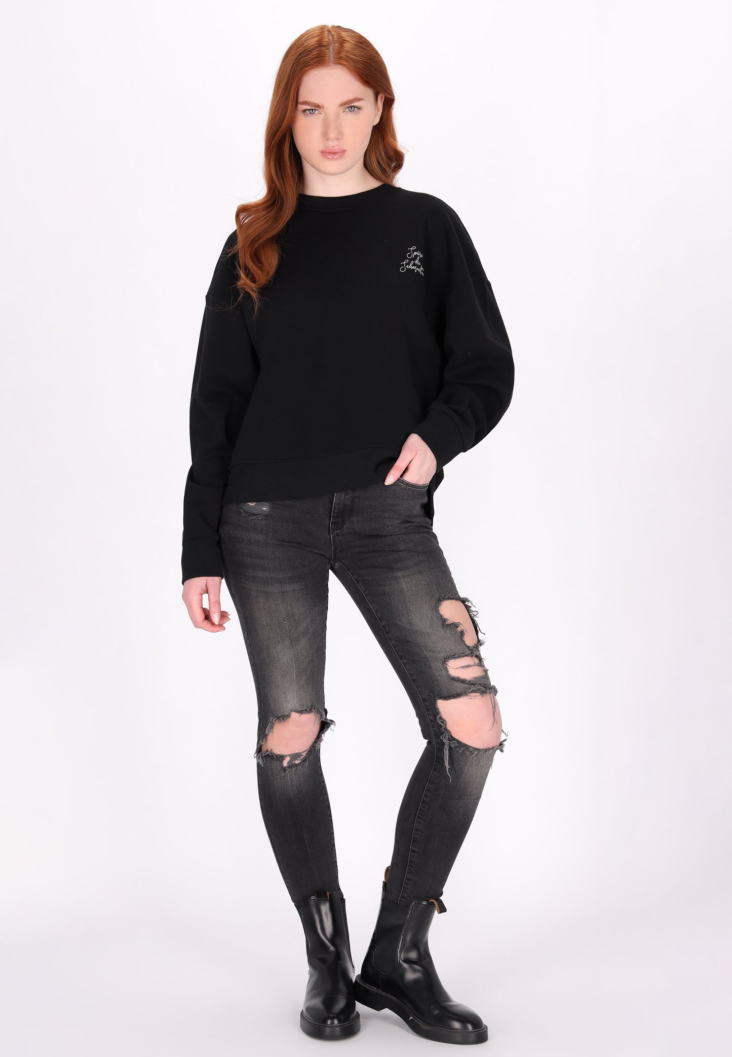 Sweatshirt