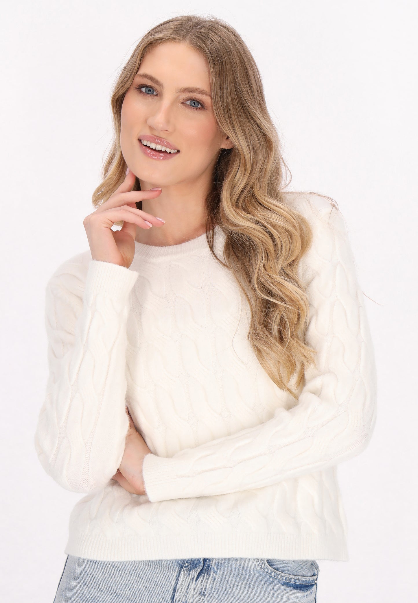 Sweter wkładany przez głowę