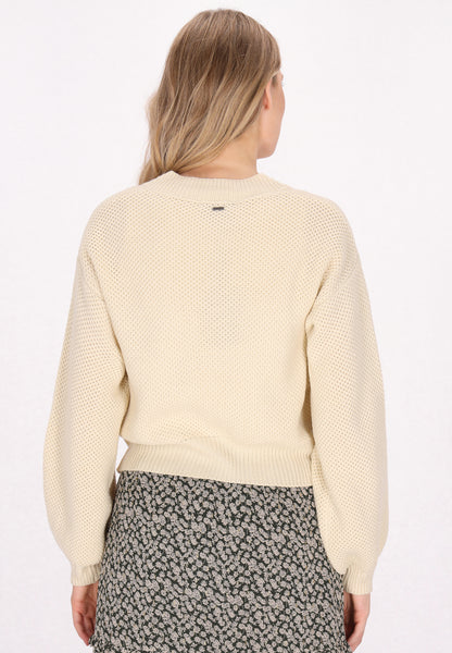 Sweter wkładany przez głowę