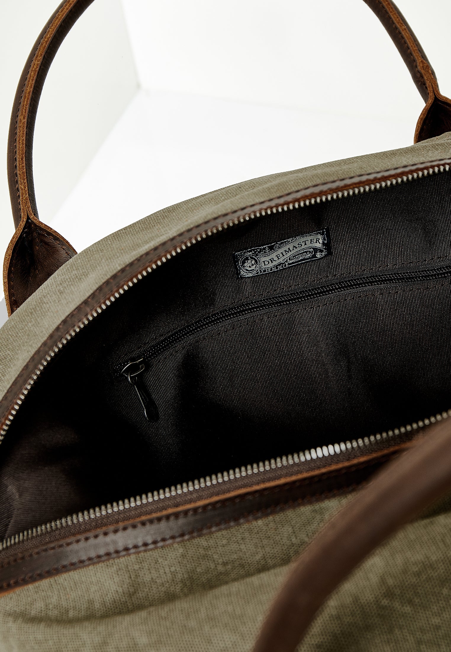 DreiMaster Vintage Women's Weekender