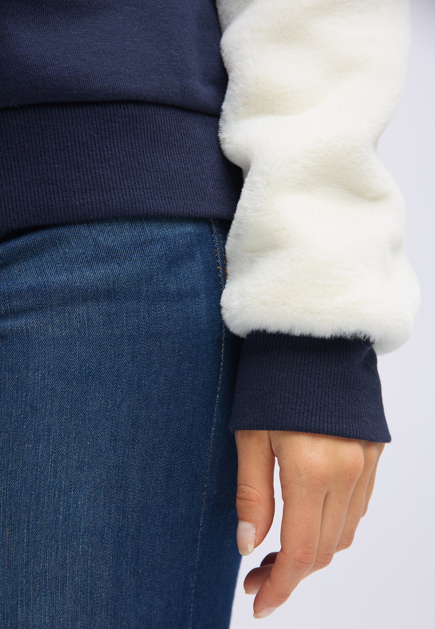 DreiMaster Vintage Women's Sweater