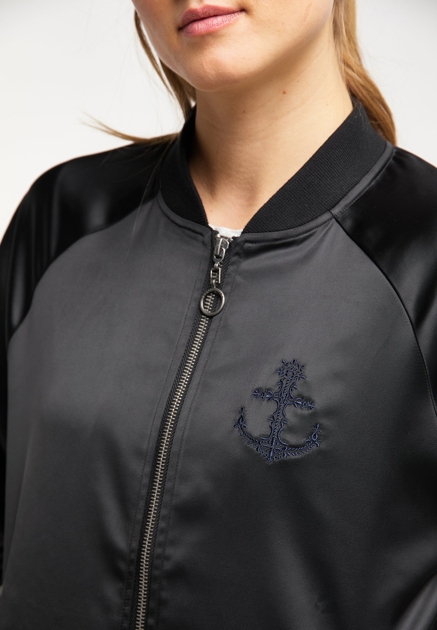 DreiMaster Vintage Women's Satinblouson