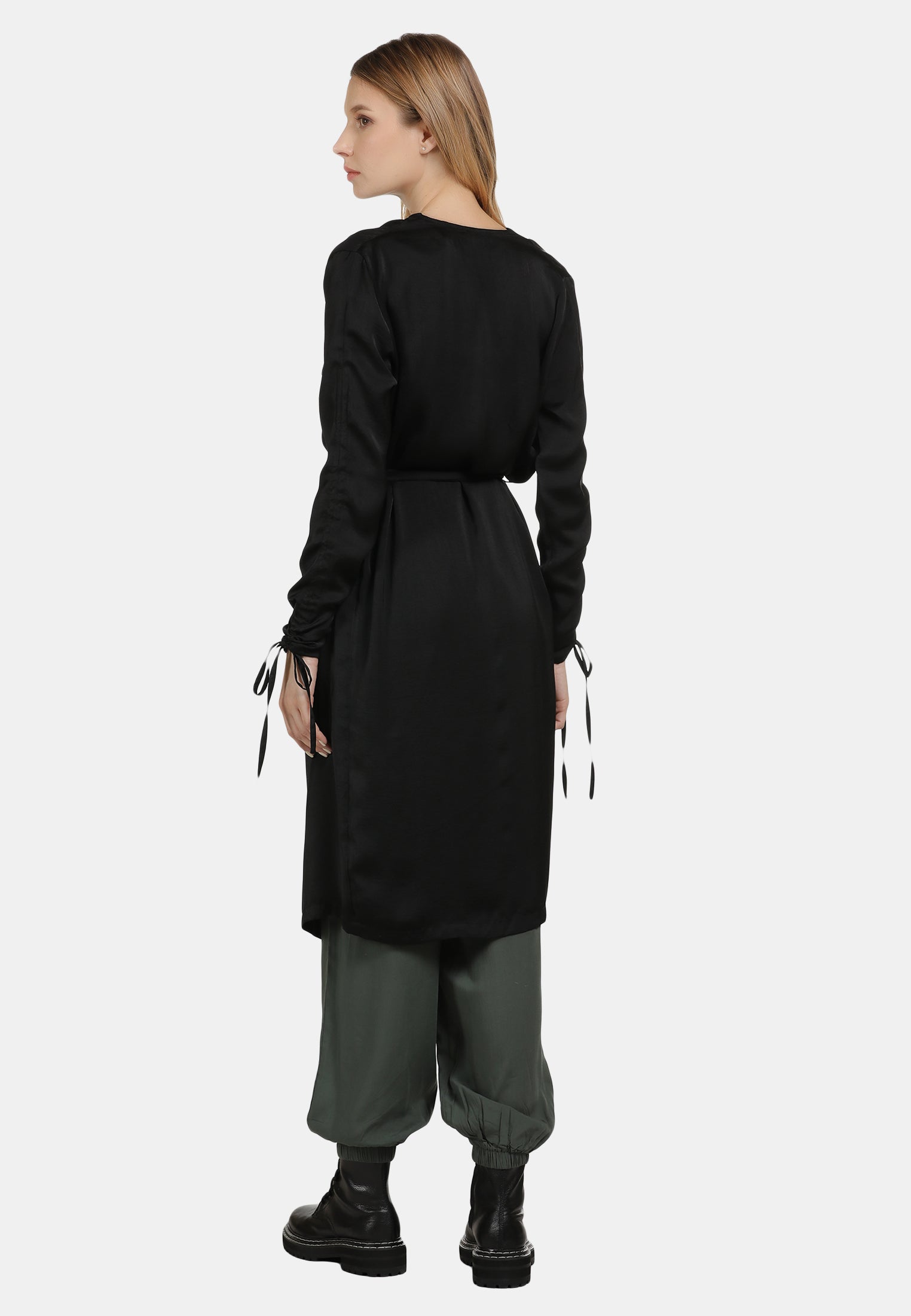 DreiMaster Vintage Women's Satinmantel