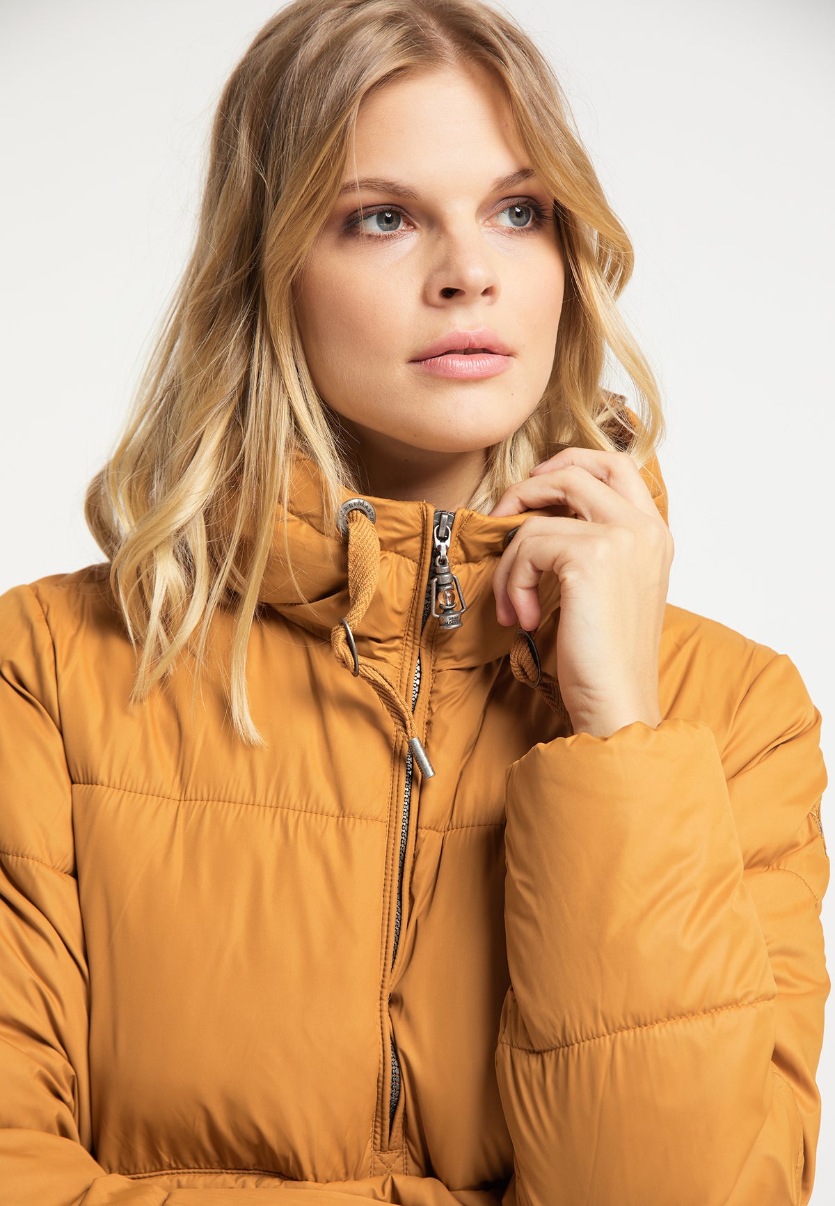 DreiMaster Vintage Women's Wattierte Schlupfjacke